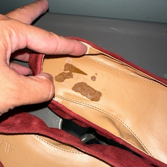 J.Crew Burgundy Suede Pointed Toe Tassel Stretch flats size 8 - Picture 6 of 8